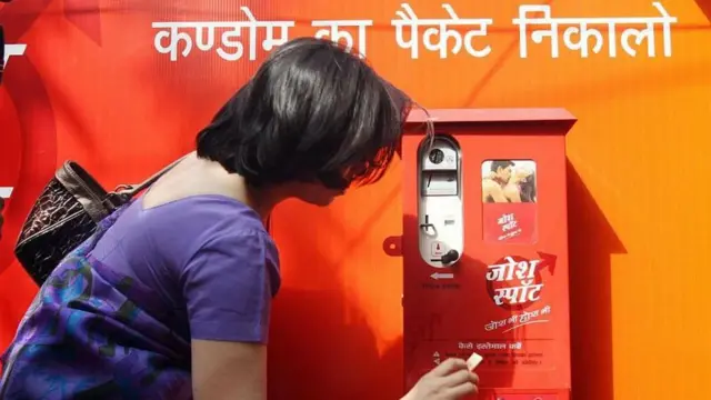 ఇరాన్, అమెరికా, ఇజ్రాయెల్, హార్ముజ్ జలసంధి, కండోమ్‌లు, కరెక్స్