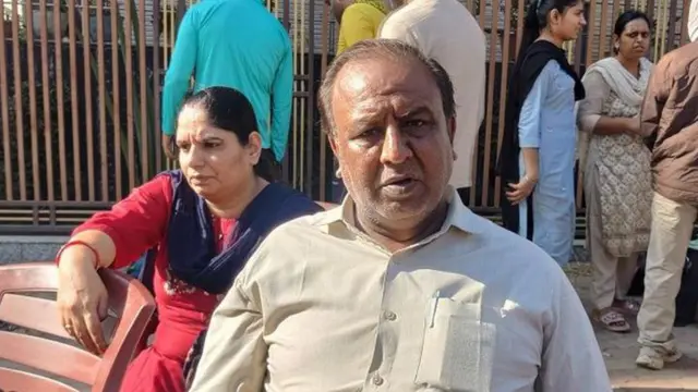 मुकेश अरोरा