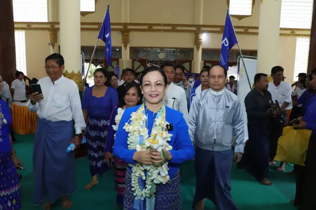 PPP ပါတီဝင်တွေ့ဆုံပွဲမှာတွေ့ရတဲ့ ဒေါ်သက်သက်ခိုင် 