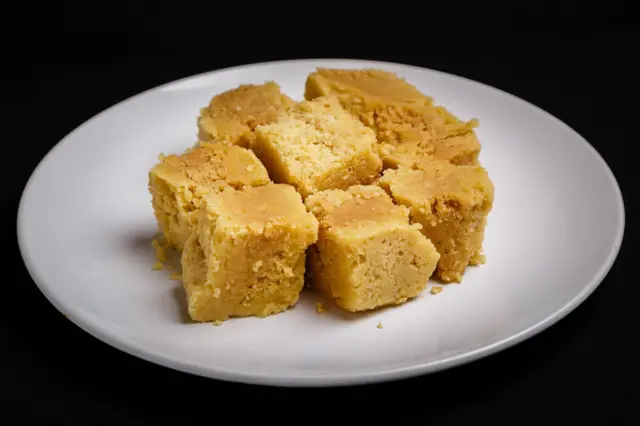 मैसूर पाक मिठाई