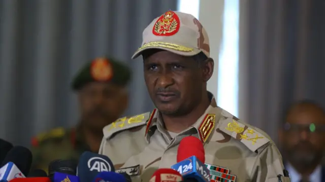 ژنرال محمد حمدان دقلو 