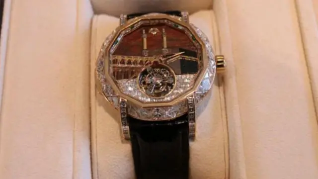 महंगी घड़ी