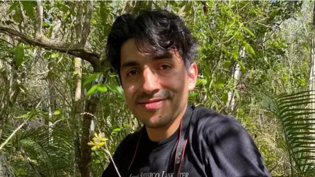 Óscar Alejandro Pérez-Escobar—pemimpin kajian ini sekaligus pakar DNA purba dan analisa anggrek di Taman Botani London, Kew Gardens.