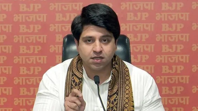 भाजपा प्रवक्ता शहज़ाद पूनावाला