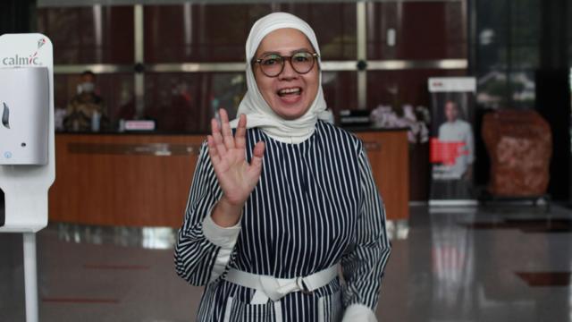 Karen Agustiawan: KPK Tetapkan Eks-dirut Pertamina Sebagai Tersangka ...