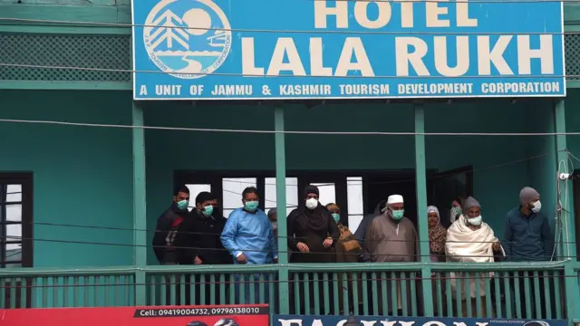 காஷ்மீர் அரசியலை மாற்ற கொரோனா வைரஸ் நரேந்திர மோதிக்கு உதவுமா?