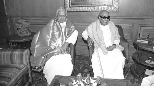 வாஜ்பேயும், தமிழக ஆளுமைகளும் (புகைப்படத் தொகுப்பு)