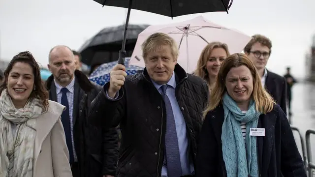 নির্বাচনী প্রচারে প্রধানমন্ত্রী বরিস জনসন