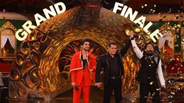 ਮੁਨੱਵਰ ਫਾਰੂਕੀ ਅਤੇ ਸਲਮਾਨ ਖ਼ਾਨ 