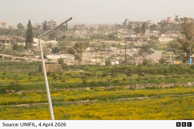 Wani hoto da ke nuna gine-ginen da aka ruguza.