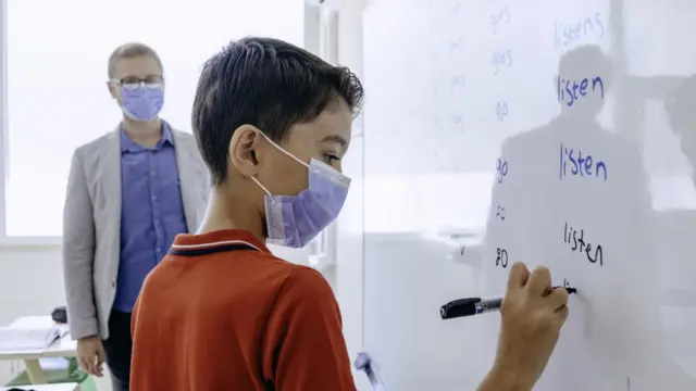 öğretmen ve öğrenci