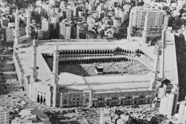 जनवरी 1979 की तस्वीर