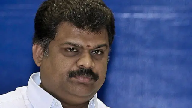 ஜி.கே.வாசன்