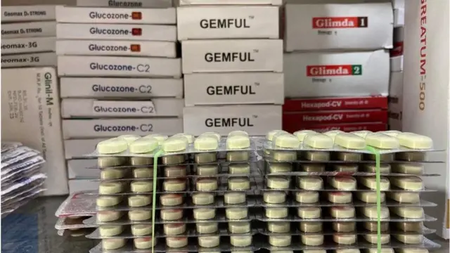 మెడికల్ షాప్