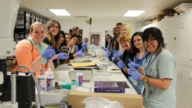 เพียงฝัน นาคสุขไพบูลย์