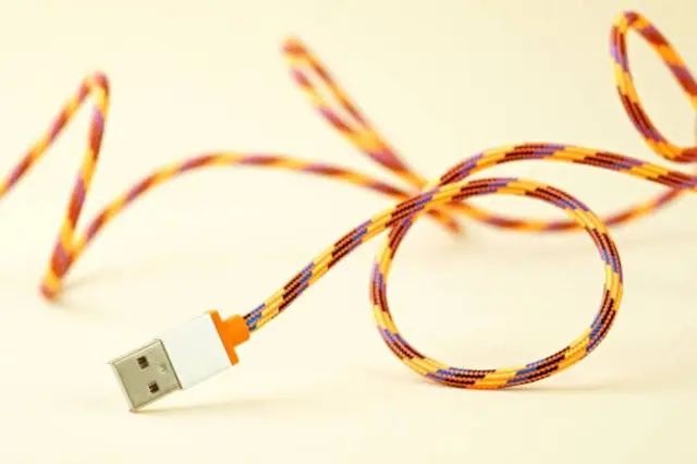 ਬ੍ਰੇਡਿਡ ਕੇਬਲ ਸੰਕੇਤਕ ਤਸਵੀਰ