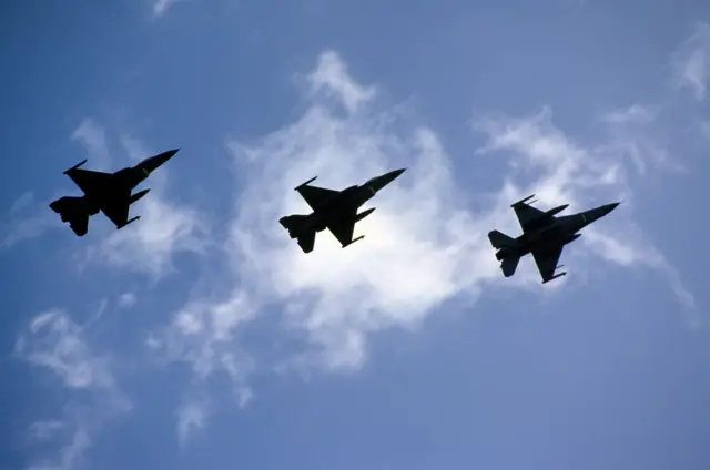 Diyaaradaha Miigga ayaa ah kuwo xawaarahoodu sarreyo