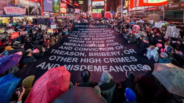 Hiriiraa Tiraampiin aangorra haa ka'uu jechun Niw Yoorkitti adeemsifamaa jiru