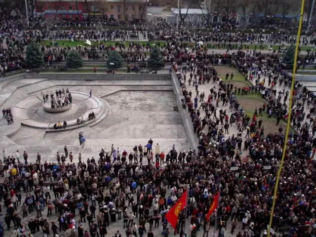 2005-жыл 24-март Бишкек шаары