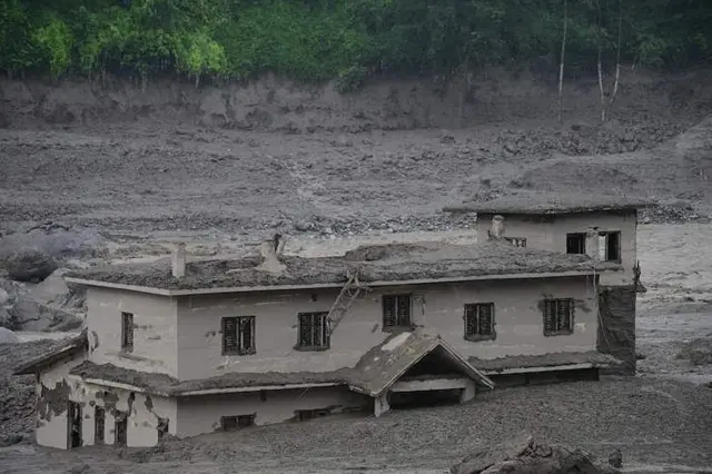 नेपाल बाढ़