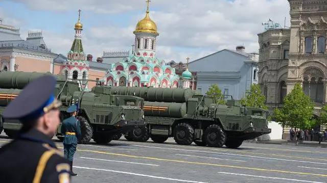 Цього року, на відміну від багатьох попередніх, на параді Перемоги в Кремлі не буде танків та ракет
