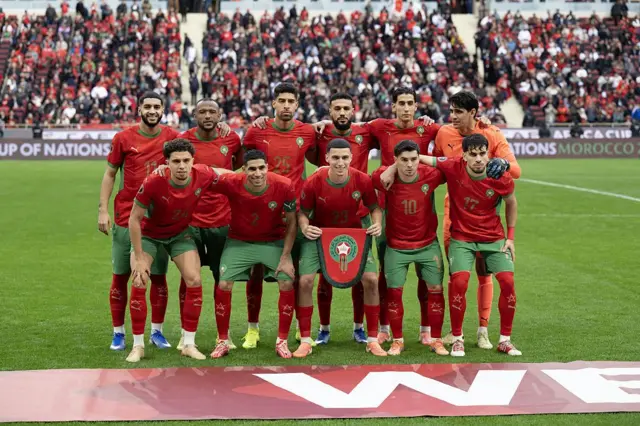 L'équipe du Maroc pose avant son match contre la Tanzanie en huitième de finale de la CAN 2025. 