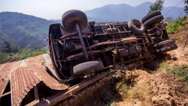 नेपाल दुर्घटना 