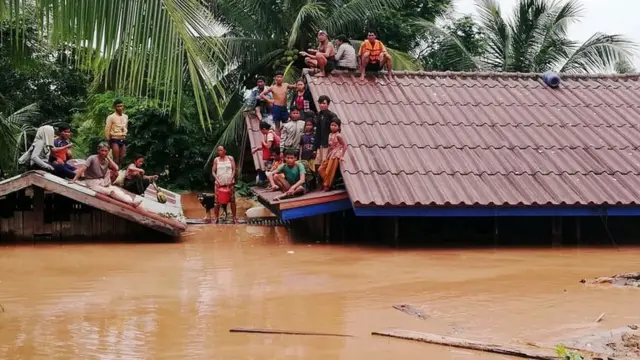 Dam jebol di Laos tenggara