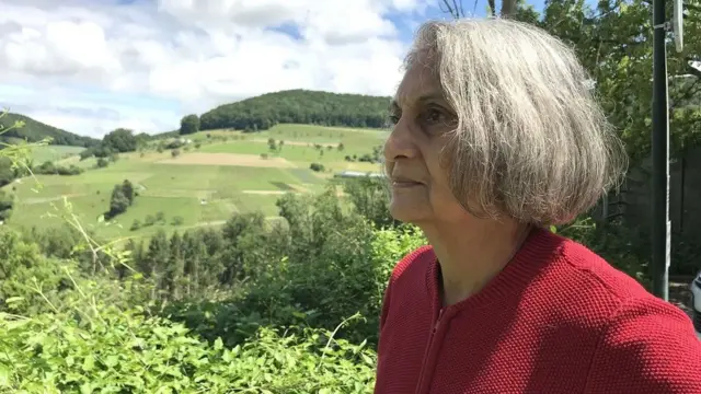 આનંદ શીલા