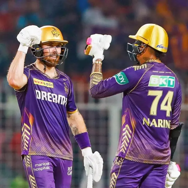 सुनील नारायण आणि फिल सॉल्ट 