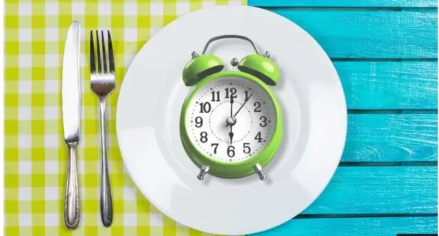 Efere, elekere na mma