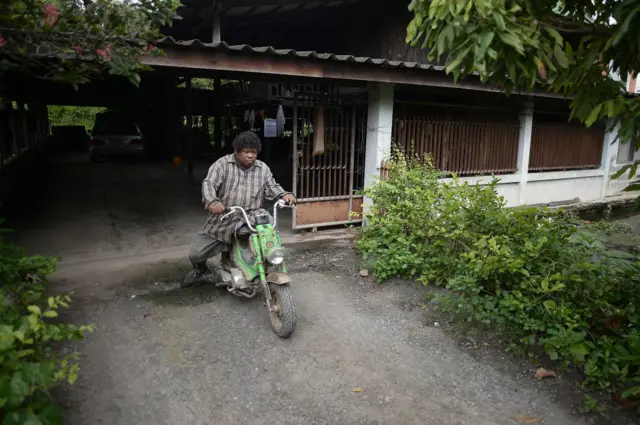 สมโภชน์