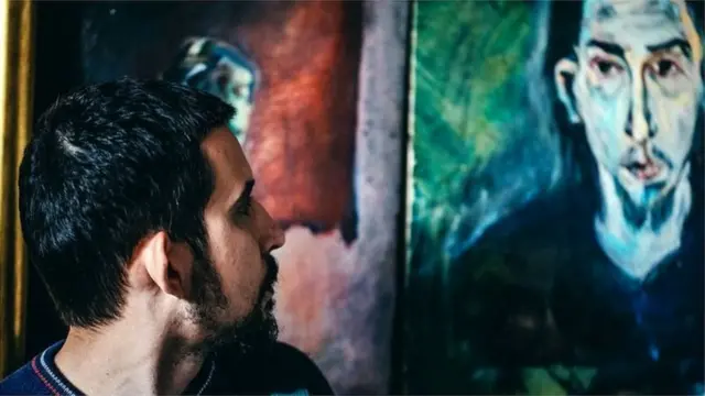 Портретдаги тасвирнинг кўзларига қарасак ҳам, миямиз ижтимоий сигналга жавоб беради