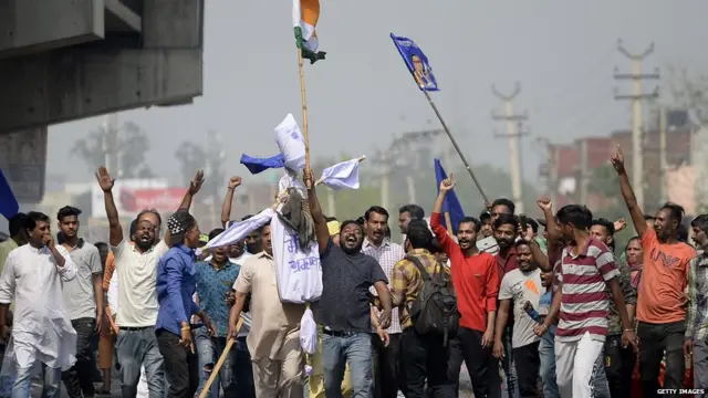 ਦਲਿਤਾਂ ਦਾ ਵਿਰੋਧ