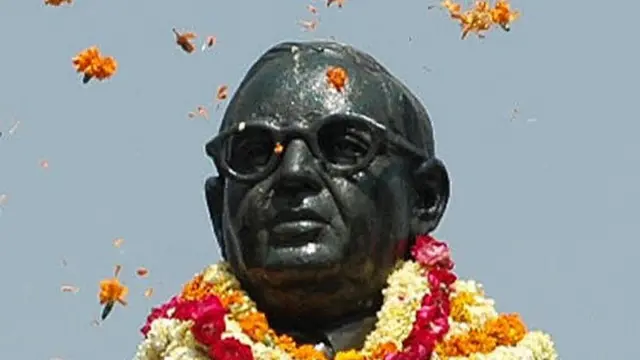 అంబేడ్కర్ విగ్రహం