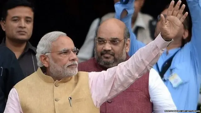 नरेंद्र मोदी