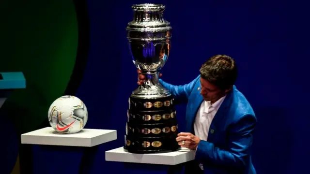 El trofeo de la Copa América