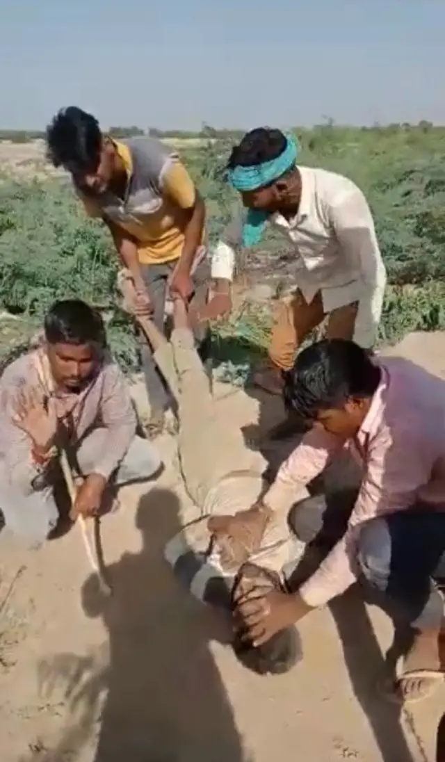 अभियुक्तों ने जगदीश को पीटने का वीडियो भी बनाया था