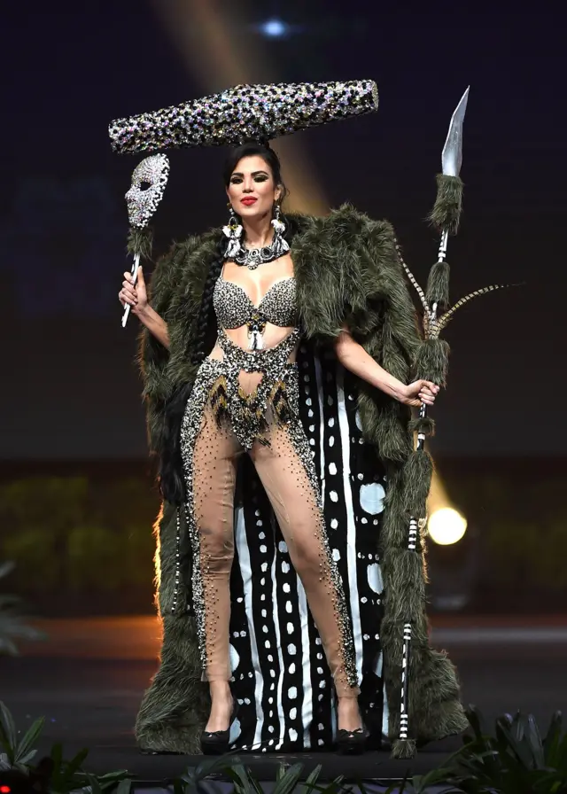 ချီလီ အလှမယ်ကလည်း တမျိုးဆန်း