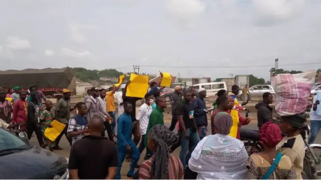 Sunday Igboho supporters dey protest for Ibadan