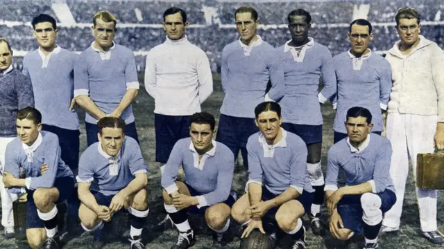 La selección uruguaya campeón del mundo en 1930