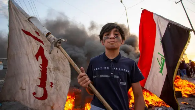 یک سال پیش هم در بصره، معترضان به قطعی برق، به خیابان‌ها ریخته بودند