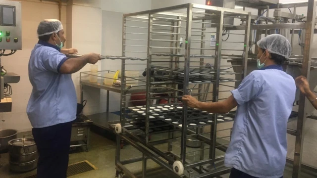 அக்ஷய பாத்ராவின் காலை உணவுத் திட்டம்: எதிர்ப்பு இருப்பது ஏன்?