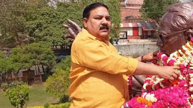 रामवीर सिंह कर्दम, अध्यक्ष, जाटव महापंचायत आगरा और पूर्व स्थानीय नेता बसपा