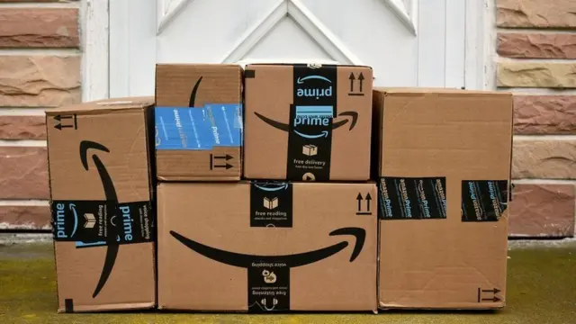 அமேசானை வீழ்த்துமா ஜியோமார்ட்டின் அதிரடி சலுகைகள்?