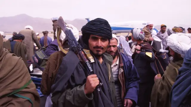 آریانا کې سفر پاینده څرګند