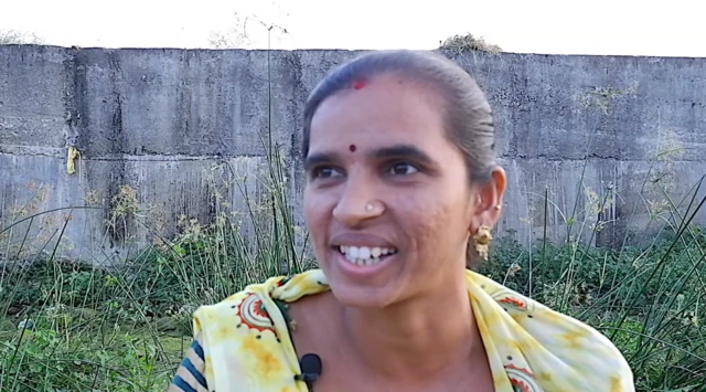 સ્થાનિક અનારતીબહેન