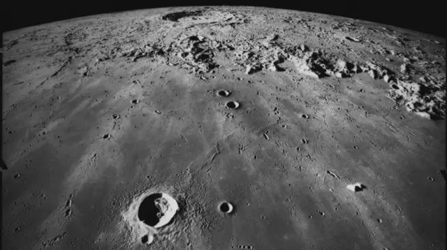 க்ரேட்டர்கள்