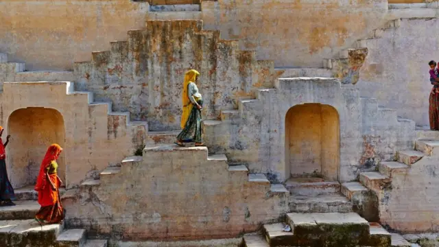 Brightly-attired local women for Jaipur, India