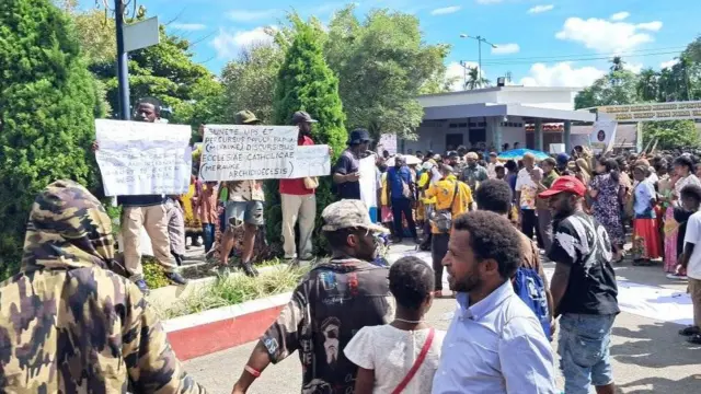 katolik, papua
